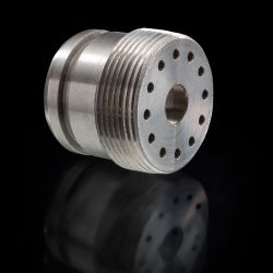 Ullrich Präzisionstechnik GmbH CNC Drehteile Frästeile Qualitätsmanagement